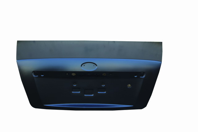 TAIL GATE FOR CERATO